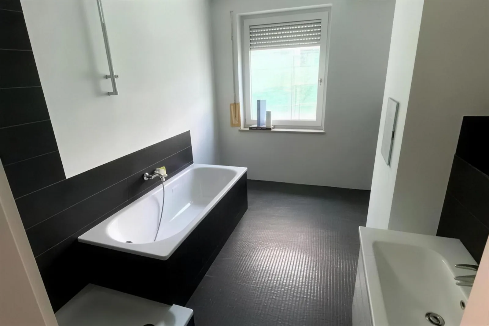 Bad mit freistehender Wanne